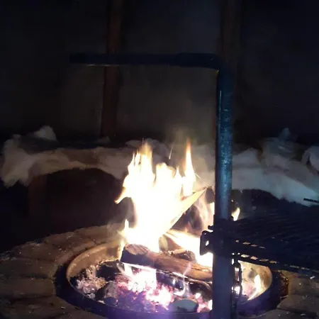 Отель Lohiranta Salmon Lodges Simojoki - Simoriver